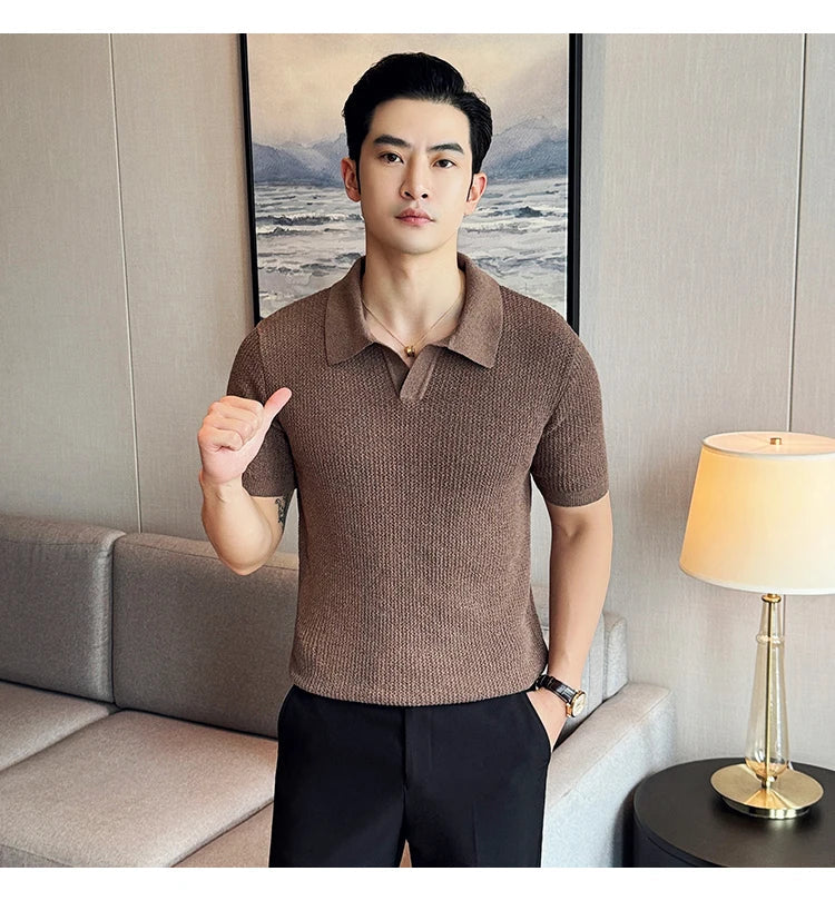 Hollow Knitted Short-Sleeved T-shirt, V-neck Brown Polo Shirt, High-End Quality, Cool, Luxury Genuine Goods，Slim Top