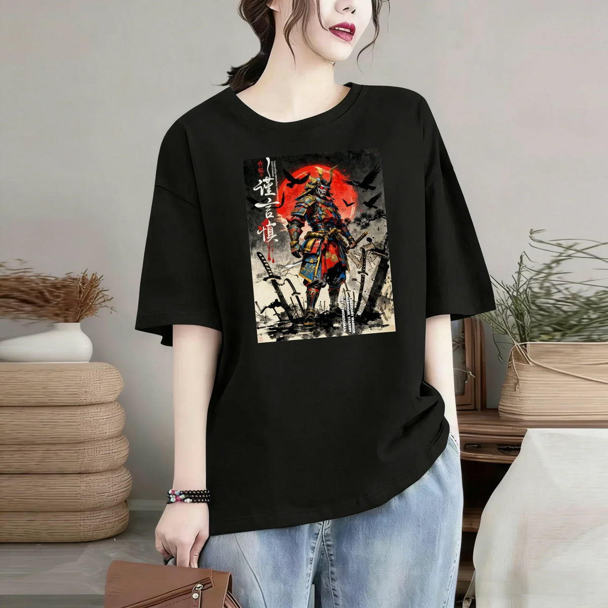 100% pure cotton short sleeved T-shirt Samurai Warrior Standing With Sword Red Moon Background Japanese Calligraphy Artwork Traditional Style Design Easy to wear and match, comfortable and fashionable, suitable for all season