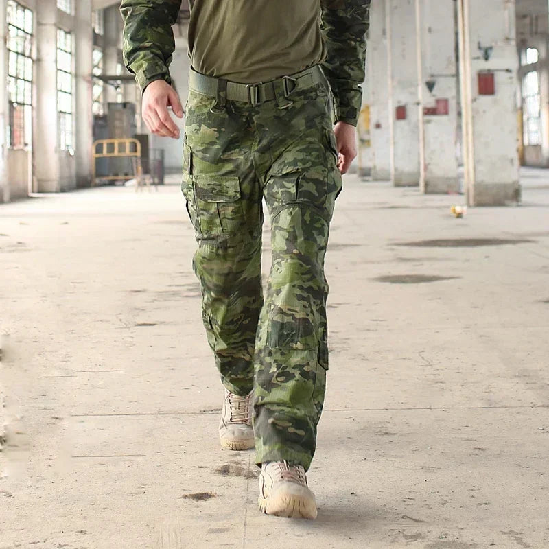 Multicam TRU 1/4 Zip Combat Pants Multicam Arid 65/35 Poly Cotton Ripstop Combat Pants MCA Frog Suit Pants