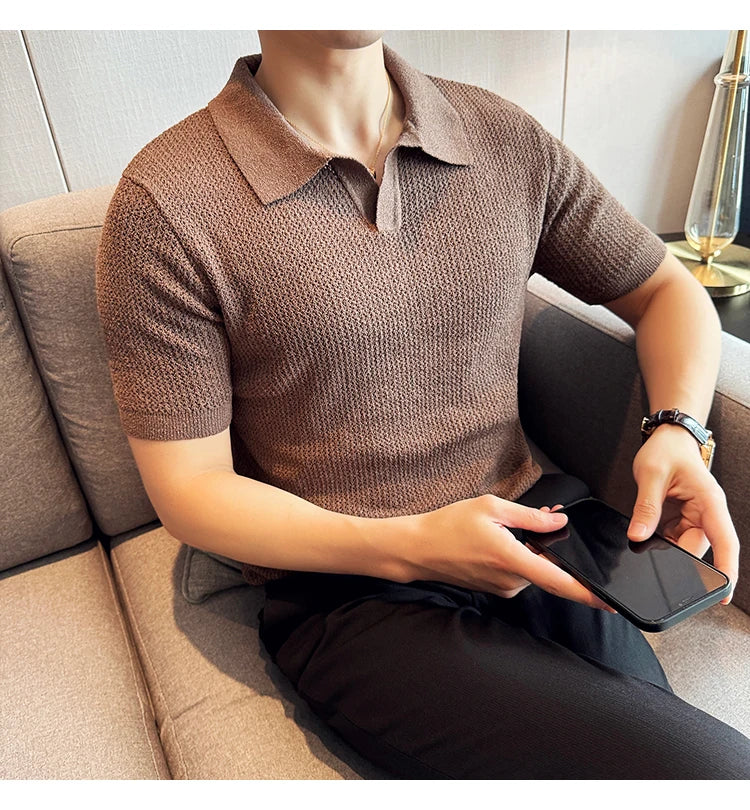 Hollow Knitted Short-Sleeved T-shirt, V-neck Brown Polo Shirt, High-End Quality, Cool, Luxury Genuine Goods，Slim Top