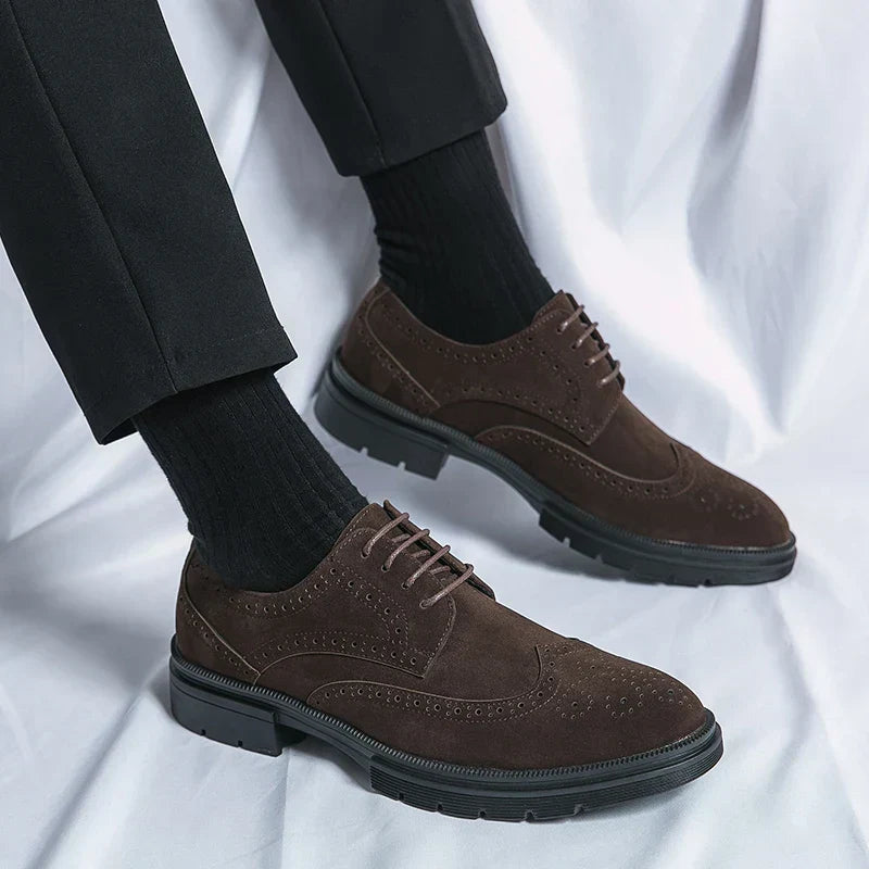 Leather Brock carved business dress shoes for men round head lace-up casual shoes