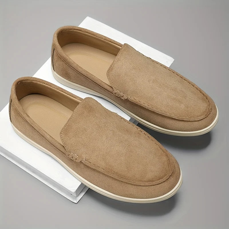 Men's casual shoes - lightweight summer shoes, easy-to-wear closure, synthetic uppers and soles for office, vacation