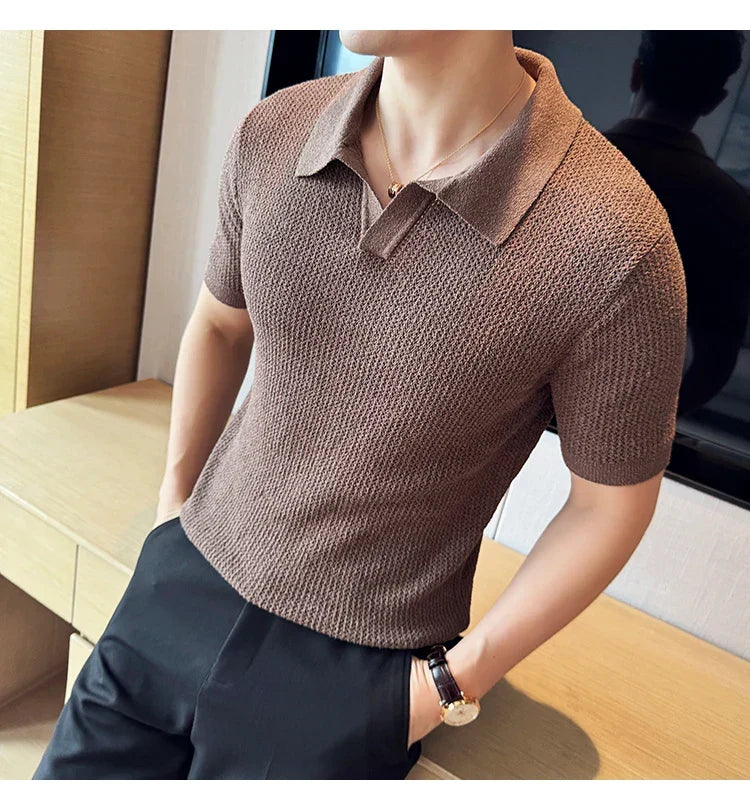 Hollow Knitted Short-Sleeved T-shirt, V-neck Brown Polo Shirt, High-End Quality, Cool, Luxury Genuine Goods，Slim Top